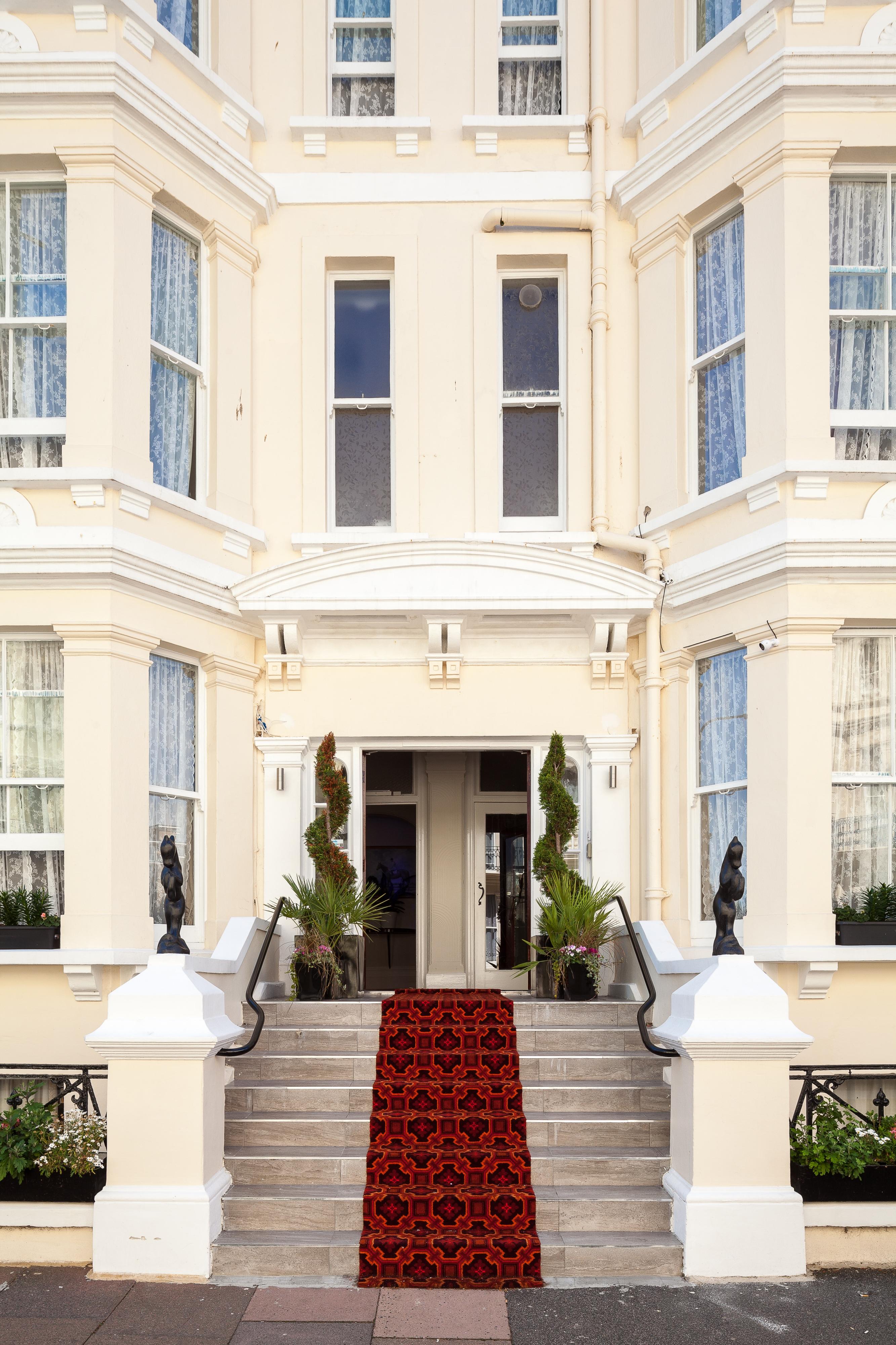 Pearl & Pebbles Eastbourne Hotel Buitenkant foto