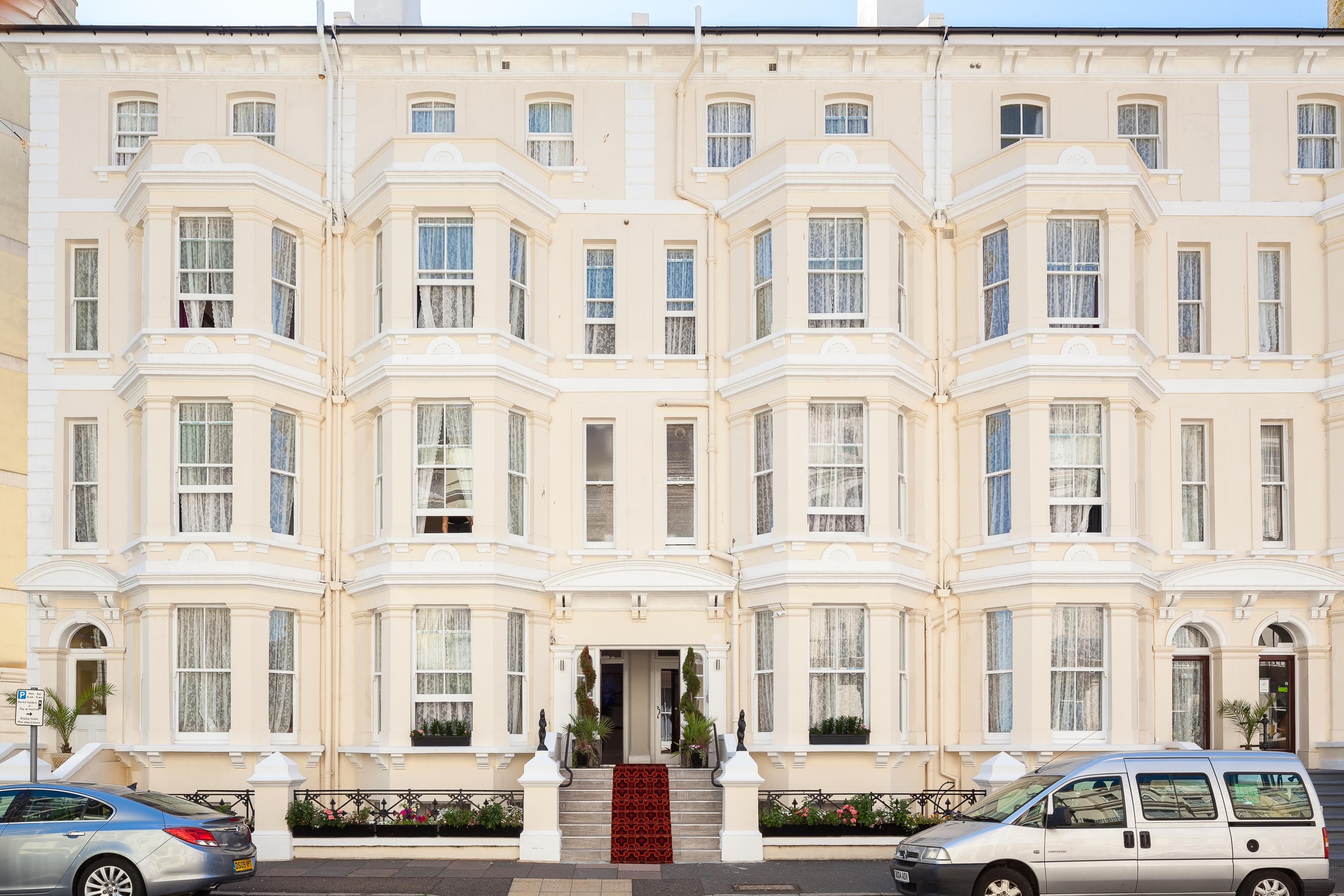 Pearl & Pebbles Eastbourne Hotel Buitenkant foto